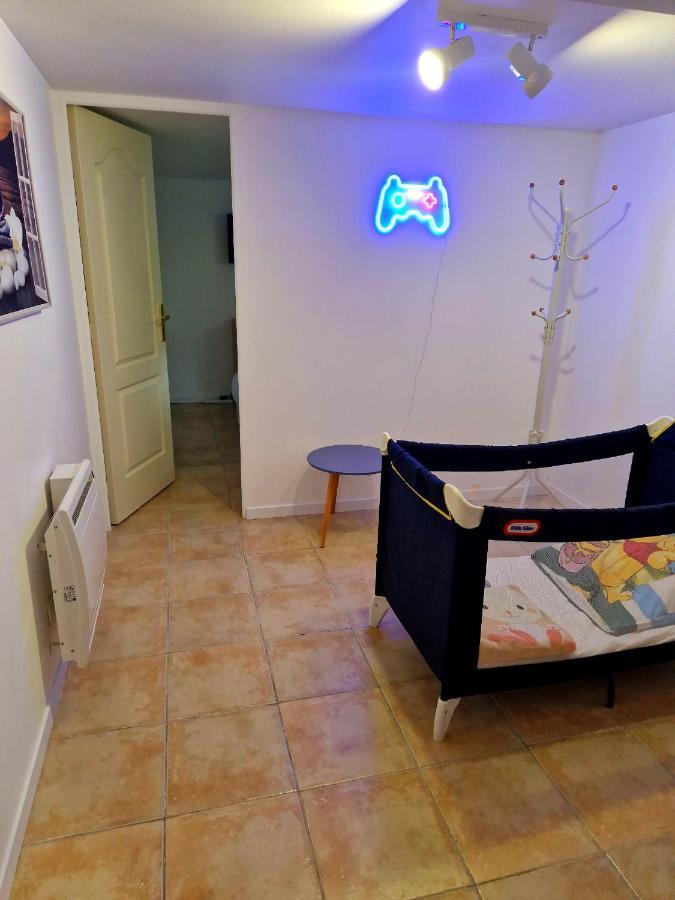 Le Capucin - Proche Centre Ville Troyes Eksteriør bilde